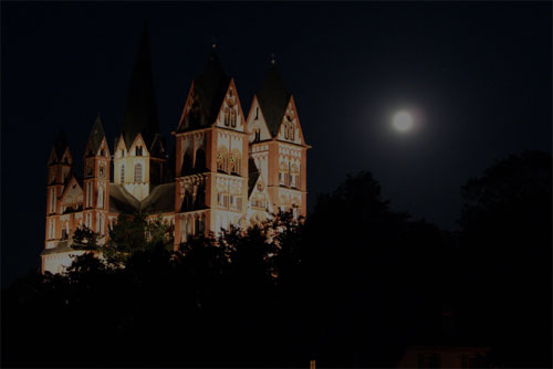 Limburger Dom, zu dunkel dargestellt
